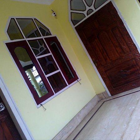 Silk Villa Гувахати Экстерьер фото