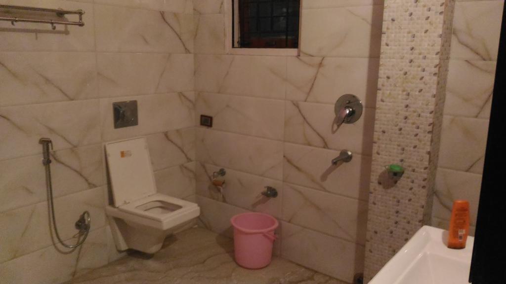 Silk Villa Гувахати Экстерьер фото